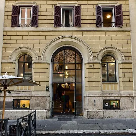 אכסניה Yellowsquare