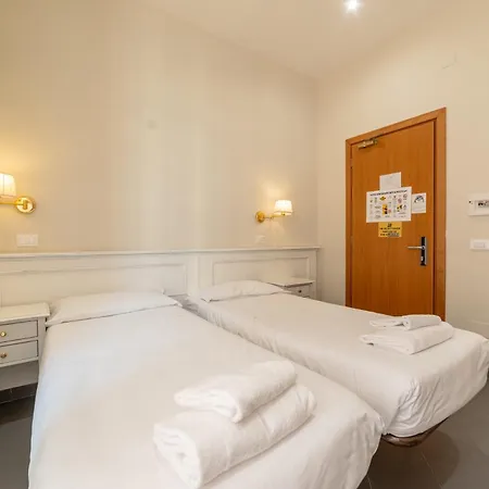 Albergue Yellowsquare