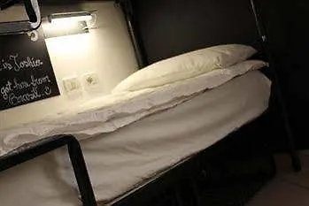 Yellowsquare * רומא