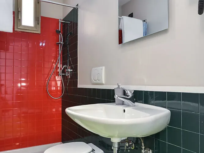 Yellowsquare * 罗马