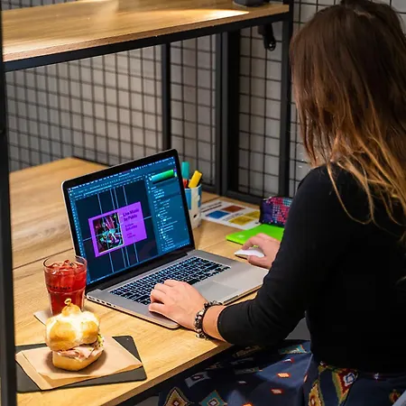 Hostel Yellowsquare Rome