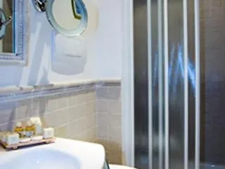 Yellowsquare Hostel Rome